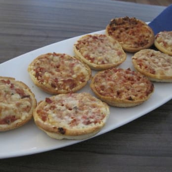 PrestigeBowling - mini pizzas - Bowling Near Me - Dübendorf, ZH