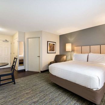 Sonesta Simply Suites Hampton Coliseum - Studio Suite - Queen - Hotels Near Me - Hampton, Virginia Sonesta Simply Suites Hampton Coliseum - Studio Suite - Queen - Hotels Near Me - Hampton, Virginia