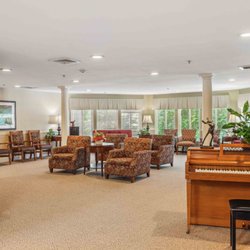 Benchmark Senior Living at Chelmsford Crossings