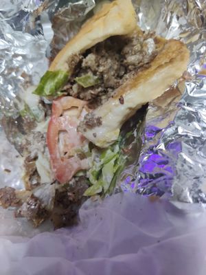 Ali's broast & burgers evanston حلال by null