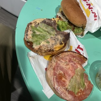 In-N-Out Burger - Burgers Near Me - Pasadena, California In-N-Out Burger - Burgers Near Me - Pasadena, California