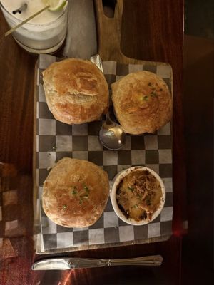 Elephant & Castle by null