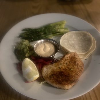 Red Oak Kitchen - Baja Fish Tacos - New American Near Me - Odessa, Texas