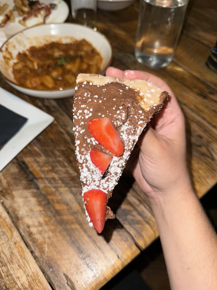 Fino Wood Fired Pizza & Bar