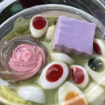 Unu Cafe - Eggs, agar rose, taro panna cotta - Bubble Tea Near Me - Westminster, California