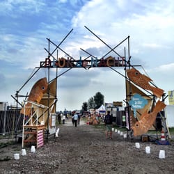 Pluk de Nacht - The grand entrance to super cool night!
