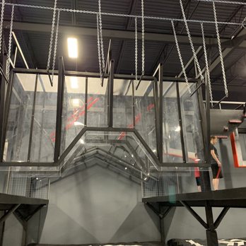 Airborne Trampoline Arena - Middle of obstacle course - Trampoline Parks Near Me - Lindon, Utah Airborne Trampoline Arena - Middle of obstacle course - Trampoline Parks Near Me - Lindon, Utah