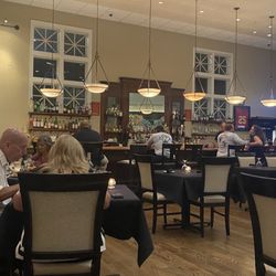 Momma Maria's - Restaurant and Bar area