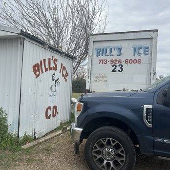 Bill's Wholesale Ice - Parking lot of Bills ice opinion - Ice Delivery Near Me - Houston, Texas Bill's Wholesale Ice - Parking lot of Bills ice opinion - Ice Delivery Near Me - Houston, Texas
