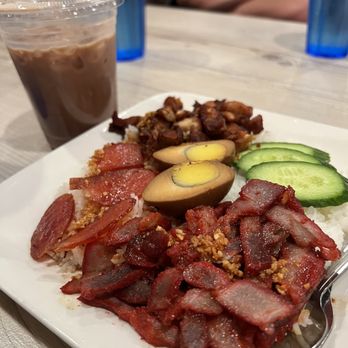 Borneo Eatery - Indonesian Near Me - Alhambra, California