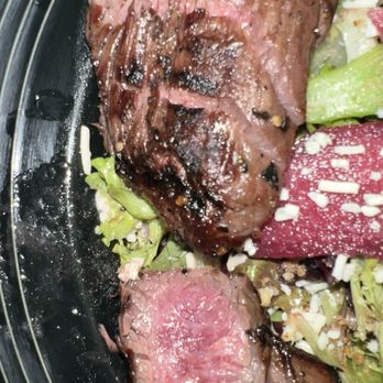 Bear & Crown - Steak on the pear salad - Pubs Near Me - Sacramento, California
