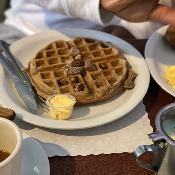 Lois the Pie Queen - Pecan Cinnamon Waffle - Desserts Near Me - Oakland, California Lois the Pie Queen - Pecan Cinnamon Waffle - Desserts Near Me - Oakland, California