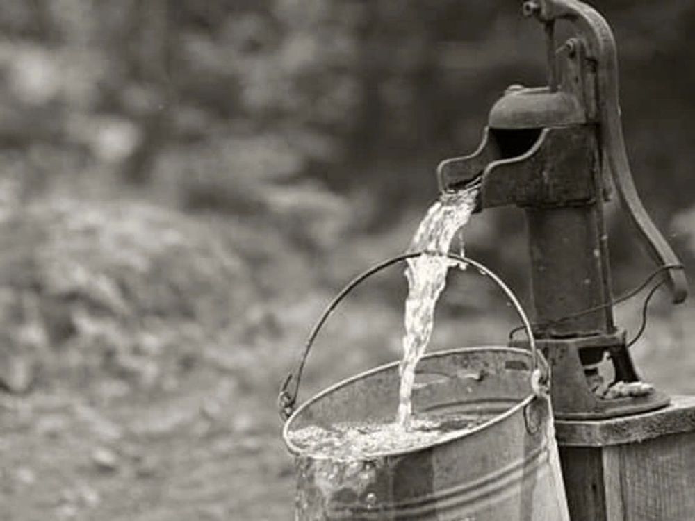 Slide of 5E Pump and Well Service