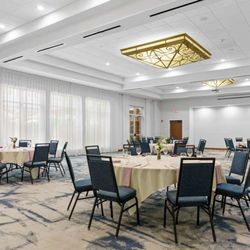Hilton Garden Inn Auburn in Auburn gift card