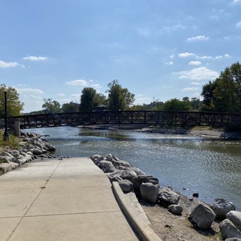 Walton Island Park - Parks Near Me - Elgin, Illinois