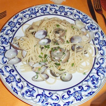 Lobs Fish - Pasta with clam - Italian Near Me - Florence, FI
