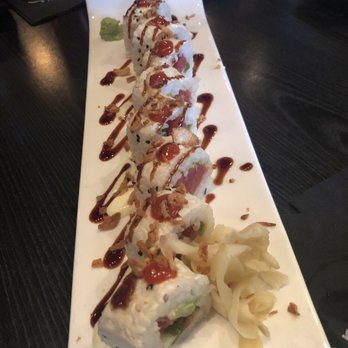 Starfish - Spicy Ahi Tuna Roll - Asian Fusion Near Me - Laguna Beach, California