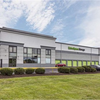 Extra Space Storage - Beauty Image - Extra Space Storage at 1001 US-9, Parlin, NJ 08859 - Self Storage Near Me - Parlin, New Jersey