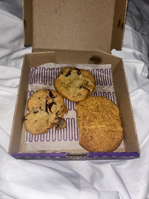 Insomnia Cookies by null