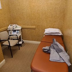 Atlantic Rehabilitation - Personal therapy room. Enough room for you and therapist