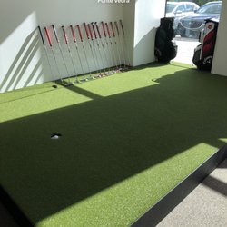 Golf Etc Ponte Vedra - Putting green - it is adjustable to create breaks