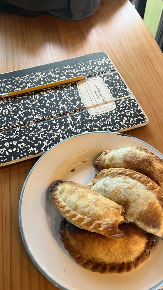 Willy’s Empanada House