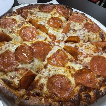 2 For 1 Pizza House - Pepperoni (Single) - Pizza Near Me - Fresno, California 2 For 1 Pizza House - Pepperoni (Single) - Pizza Near Me - Fresno, California