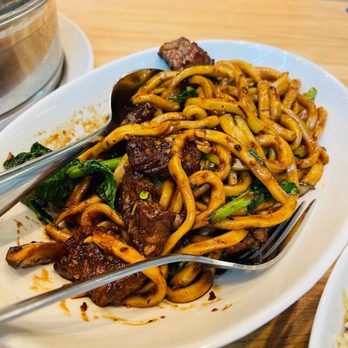 dan modern chinese - short rib dan mein - Chinese Near Me - Long Beach, California