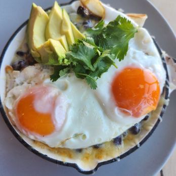 Nomade - Huevos Rancheros - Mediterranean Near Me - Westport, Connecticut