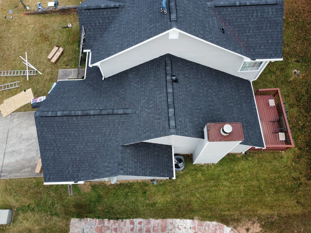 Slide of Pro Roofing Contractor