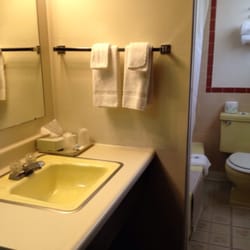 Hilander Motel