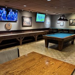 The Mission Lounge - Back game room