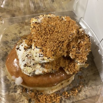 Friendly Donuts - Banana pudding donut - Donuts Near Me - Orange, California