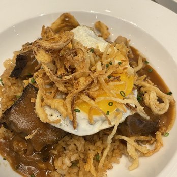 et al. - Loco moco - Breakfast & Brunch Near Me - Honolulu, Hawaii