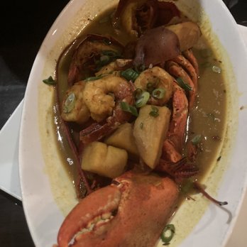 The Society Restaurant and Lounge - Lobster Curry - Caribbean Near Me - Silver Spring, Maryland
