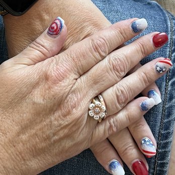 Serafina Nails & Spa - My Fourth of July nails. - Nail Salons Near Me - Goodyear, Arizona