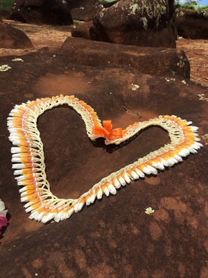 Kukaniloko Birth Stones by null