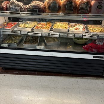 Luigi's Deli - Delis Near Me - Martinez, California