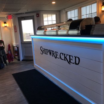 Shipwrecked - New American Near Me - Falmouth, Massachusetts