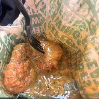 Wingstop - Overwhelming amount of sauce, soggy, and cold - Chicken Wings Near Me - Ontario, Ohio