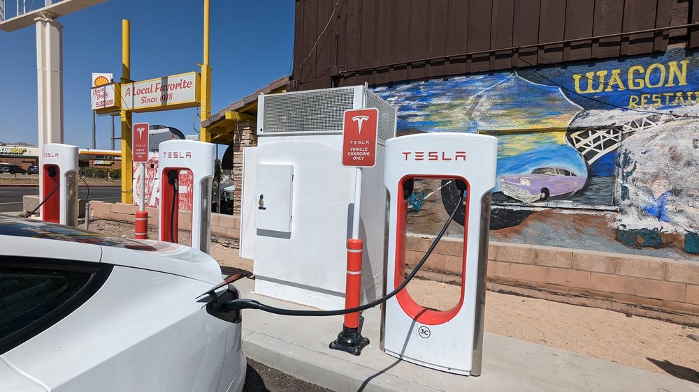 TESLA SUPERCHARGER NEEDLES Updated June 2024 2410 W Bdwy St