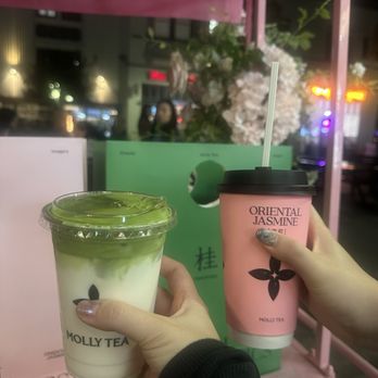 Molly Tea - Iced jasmine matcha - Bubble Tea Near Me - San Mateo, California