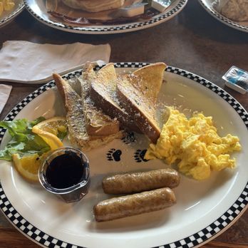 Black Bear Diner Tulsa - Classic French Toast* (840 cals.) - Diners Near Me - Tulsa, Oklahoma Black Bear Diner Tulsa - Classic French Toast* (840 cals.) - Diners Near Me - Tulsa, Oklahoma