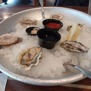 Bartlett's Fish Camp - Raw Oysters - Seafood Near Me - Michigan City, Indiana