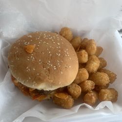 Airport Market - Grippo Burger and tater tots