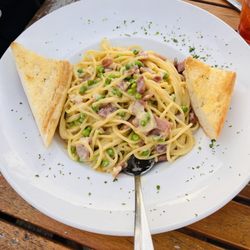 Tina G's - Spaghetti carbonara