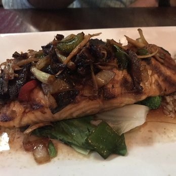 Nur Thai - Salmon - Thai Near Me - Park, New York Nur Thai - Salmon - Thai Near Me - Park, New York