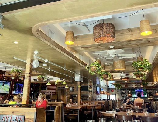 Layla's American Tavern by null
