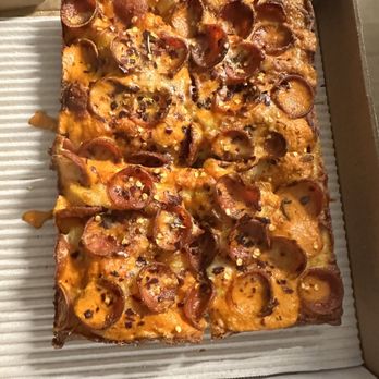 Underground Pizza - The DESTROYER 1/2 pizza - Pizza Near Me - Baltimore, Maryland