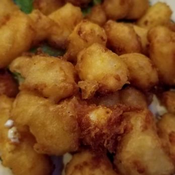 Lucky's 13 Pub - Sinful cheese curds - Music Venues Near Me - Mendota, Minnesota Lucky's 13 Pub - Sinful cheese curds - Music Venues Near Me - Mendota, Minnesota